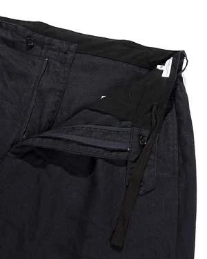 Engineered GarmentsLinen Twill Sunset Short - Navy - Image 3