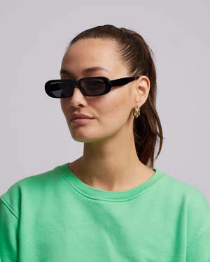 Colorful Standard SunglassesUnisex Colorful Standard Sunglasses Gafas De Sol 09 Sunglass - Deep Black Solid/Black