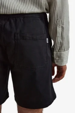 NN07Gregor 1154 Shorts - Black