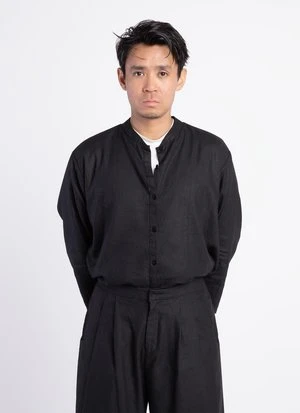 KAAREMUnisex Linen Wholegrain Button-Up Shirt - Black - Image 13